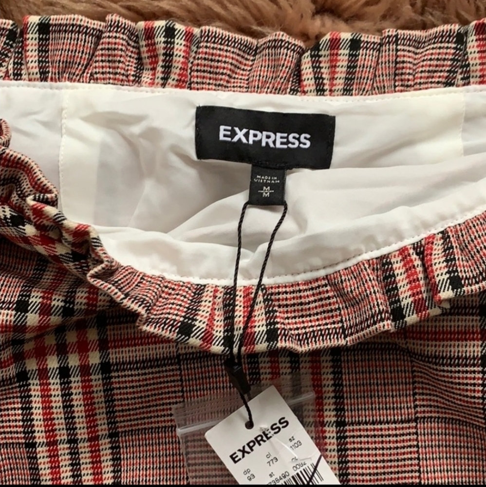 Express High waisted  plaid A -line skirt - Picture 3 of 3